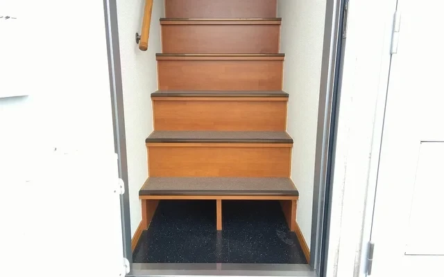 レオパレスカワシマ - 高松市の学生向け宿泊施設 - 211号房间(带独立厨房)