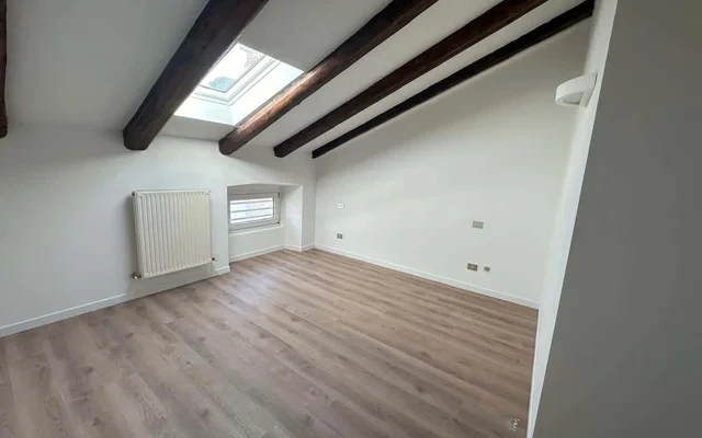 Apartment in Via Tivarnella, Trieste for 90 m² with 2 bedrooms 4