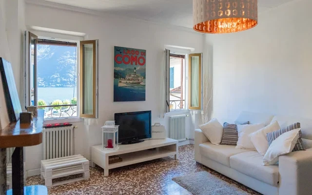 Family Nest on Lake Como 0