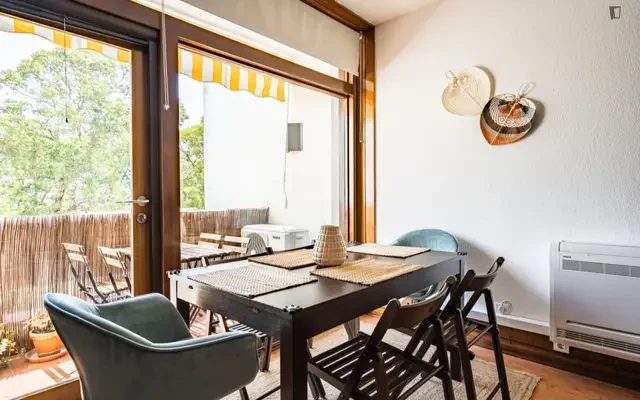 apartment near Rua da Azinheira - Setubal student accommodation