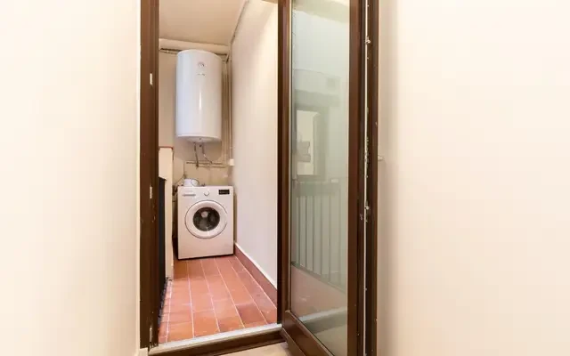 apartment in El Raval (Ciutat Vella) 1