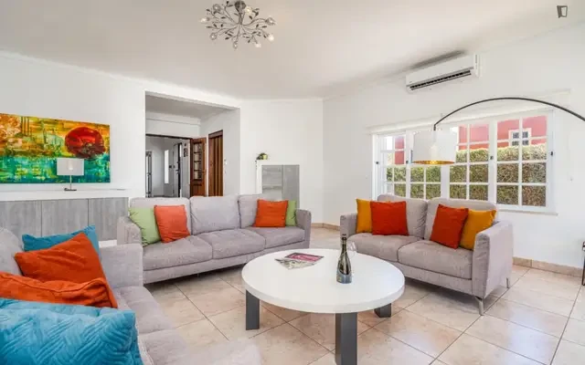 house near Rua dos Taxistas - Lagos student accommodation