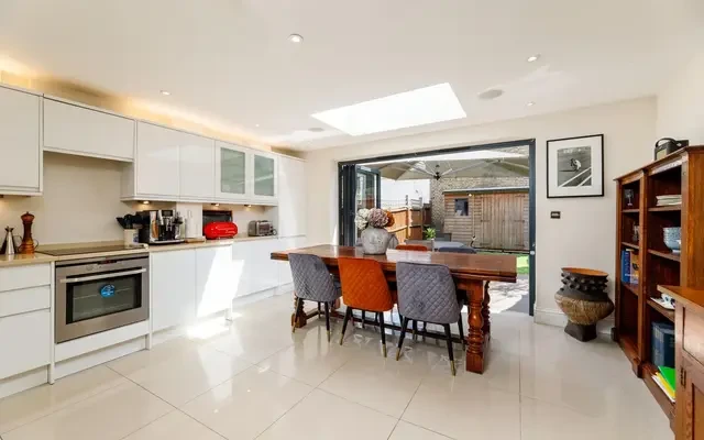 Quicks Road, London, SW19 1EZ 0