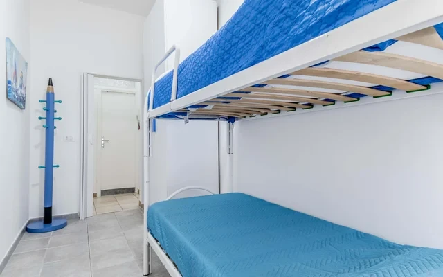 Relax & comfort near Terracina beach for 5 person 1