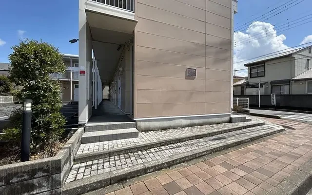 レオパレスセレブ 4
