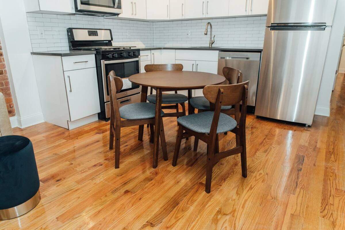 56-50 Myrtle Avenue, New York 2