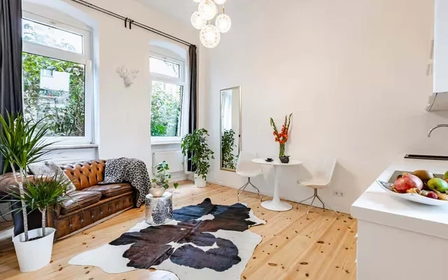 Designer 2 rooms Apt Kreuzberg Neukoelln center 0