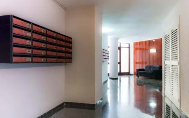 Carrer de Rocafort Barcelona 08015 Spain 2