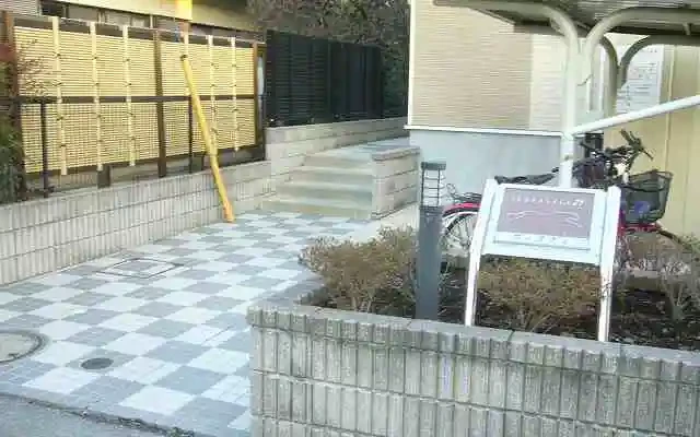 レオパレスヴィブアン 4