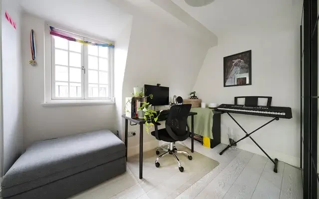 LH-Clarewood Court 3