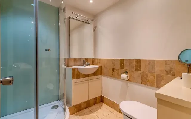 Dunworth Mews 13339# 4