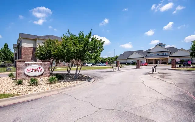 The Grove at Waco 1
