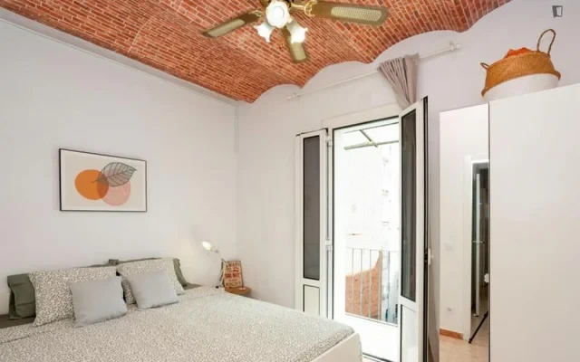 Lovely 1-bedroom flat in The New Left of Eixample 0