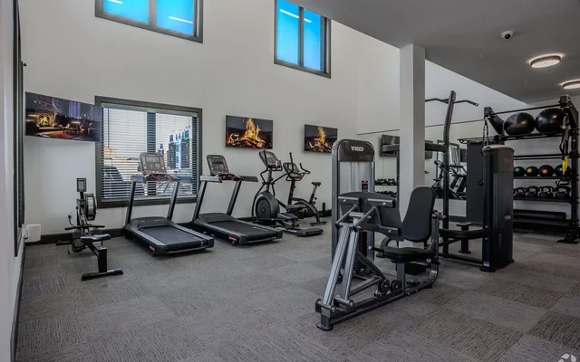 Stella Apartments in Italian Village 2