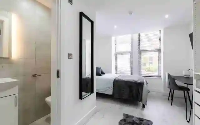19 Langdale Road &#8211; flat 2 3
