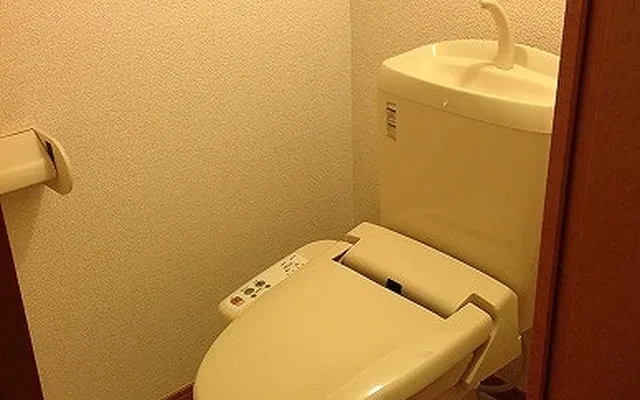 レオパレスメルベーユ - chỗ ở sinh viên tại Thành phố Koriyama - 101号房间(带独立厨房)