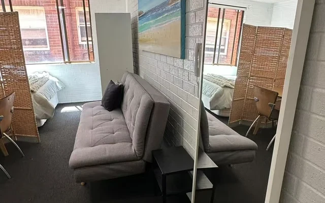 341-342 Anzac Parade 2