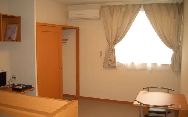 レオパレスフォーサイト - Ichihara student accommodation - 202号房间(带独立厨房)