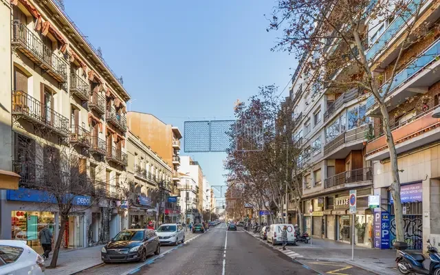 apartment near Calle de López de Hoyos 0