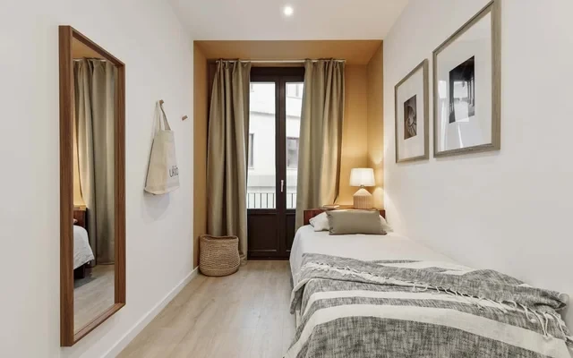 Cantone - 2 bedrooms, balcony and terrace in Ciutat Vella 4