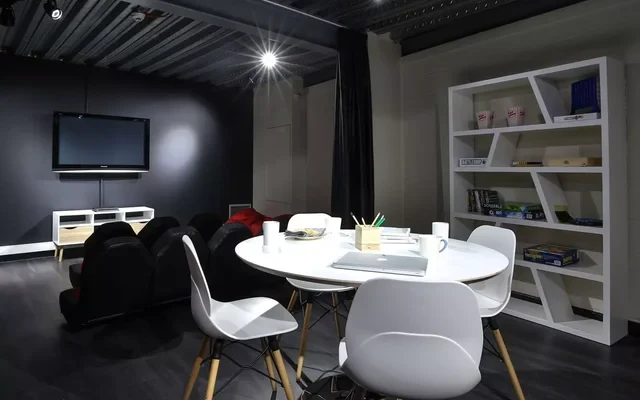 iQ Broderick House 4