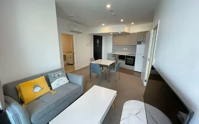 147 Victoria Street West 3