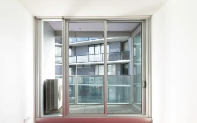 241 Harbour Esplanade 0