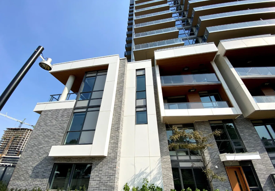 Seasons Condominiums
