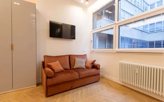 Apartment in Via Francesco Daverio, Milano for 50 m² with 1 bedroom 4