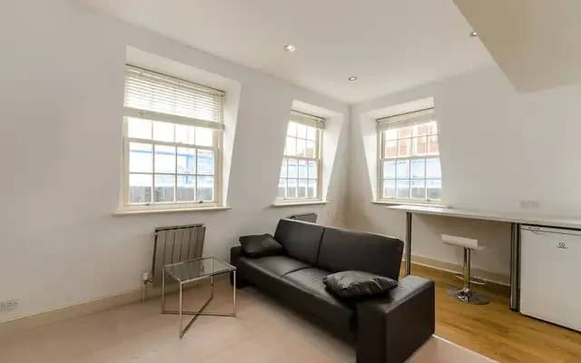 Tachbrook Street, Pimlico, SW1V 3