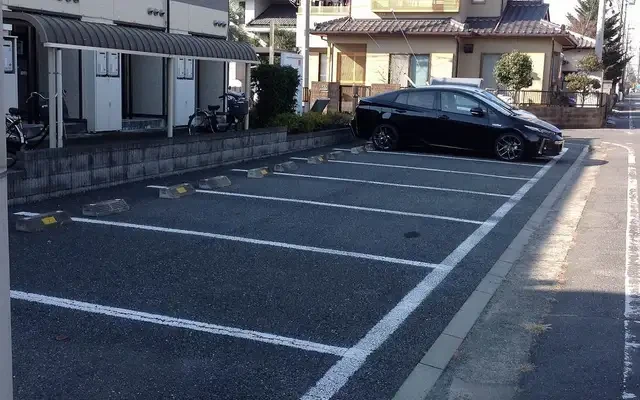 レオパレス山王 3