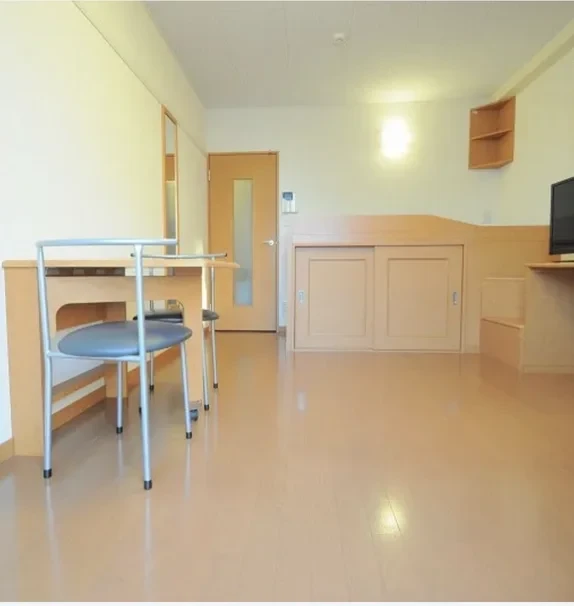 Leopalace Banri-koji WEST