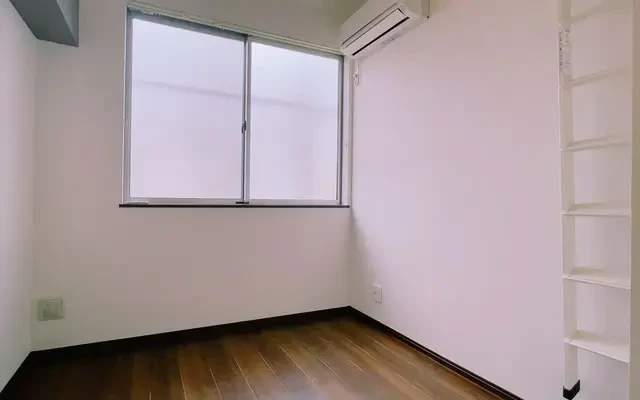 β 蕨 1