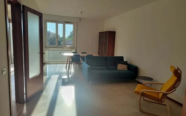 Apartment in Via Ivrea, Padova for 130 m² with 3 bedrooms 2