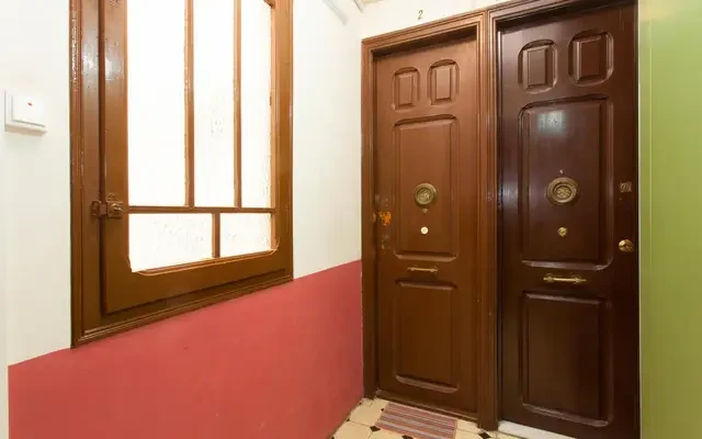 studio in La Sagrada Família (Eixample) 3
