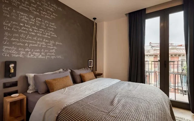 Nevis - 2 bedrooms and balcony in Sagrada Familia 4