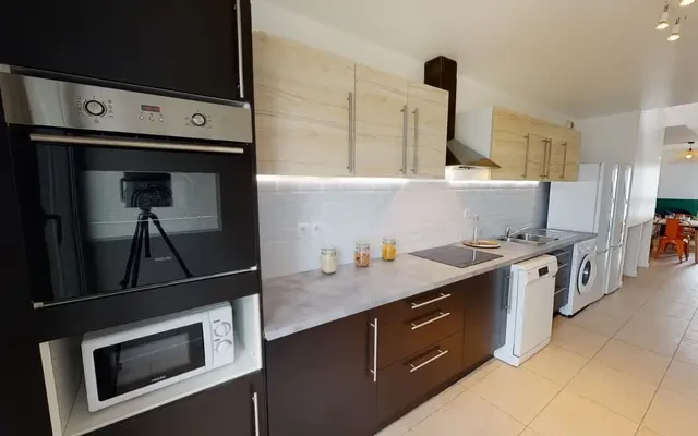 34 boulevard de Pesaro, 92000 1