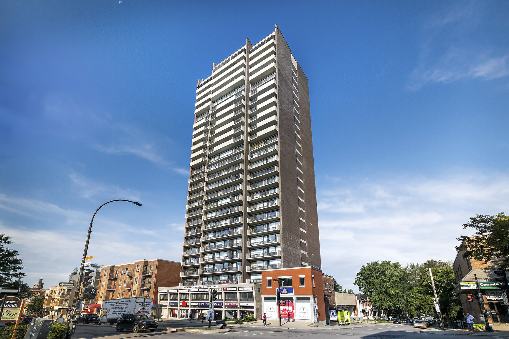 5120 Earnscliffe