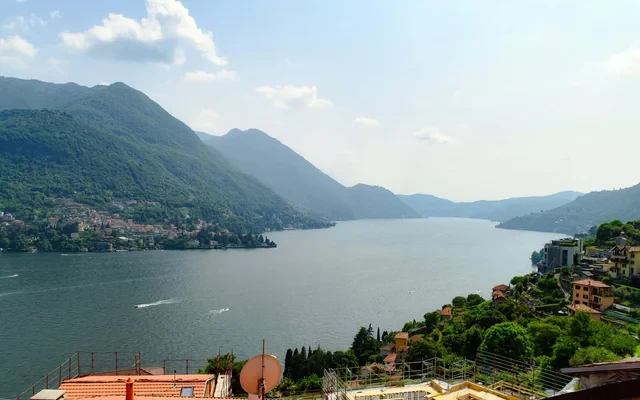 LA COLONGHERA - Vista panoramica sul Lago di Como 0