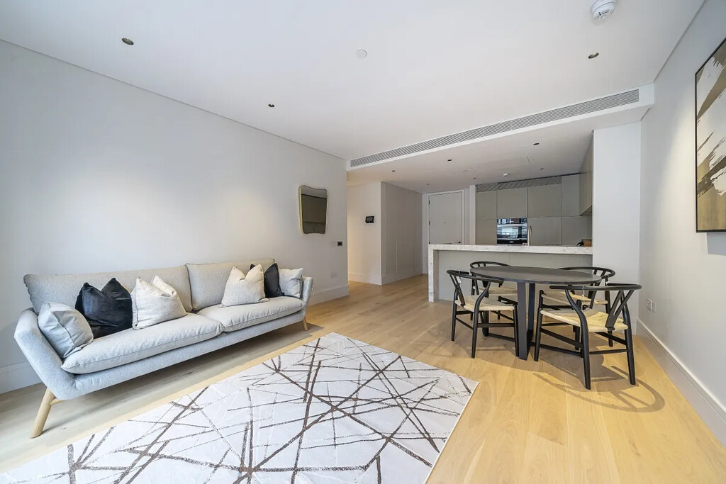 LH-Nutford Place 2