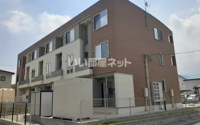 アンビエンテ アイ 101号室 - ที่พักนักศึกษาในเมืองตะวันออก