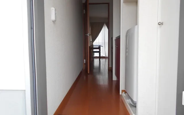 レオパレスいわせの - Takaoka student accommodation - 106号房间(带独立厨房)