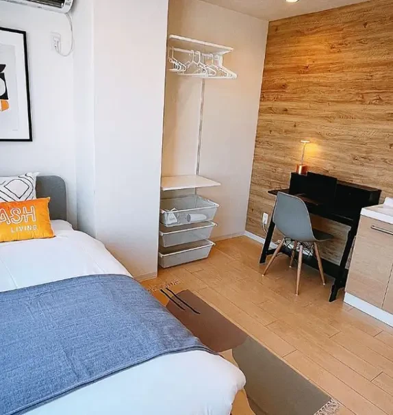 DASH LIVING EBISU