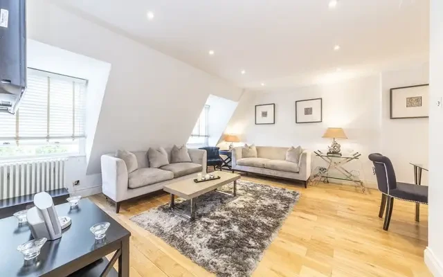 Grosvenor Hill 13234# 1