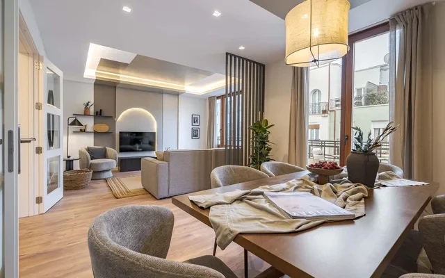 Argus - 3 bedrooms and terrace in Goya 1