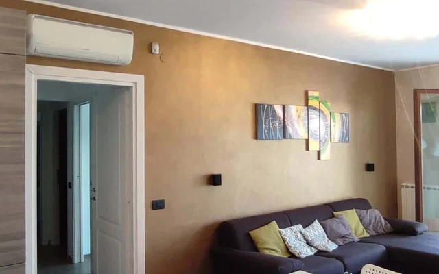 Via de Marchi fino a 5 posti letto-  Eur Fonte Laurentina 3