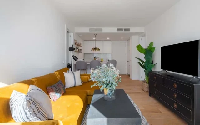 Pool & Gym - 2Bedrooms 2Bathrooms - Plaza Espana 1