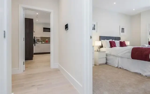 Surbiton, KT6 6FA 2
