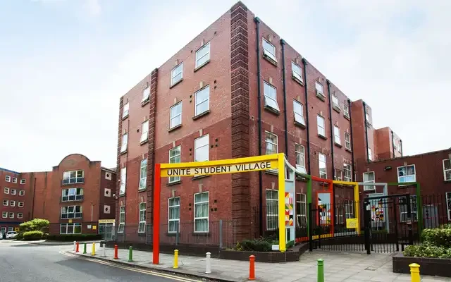 Lennon Studios 0