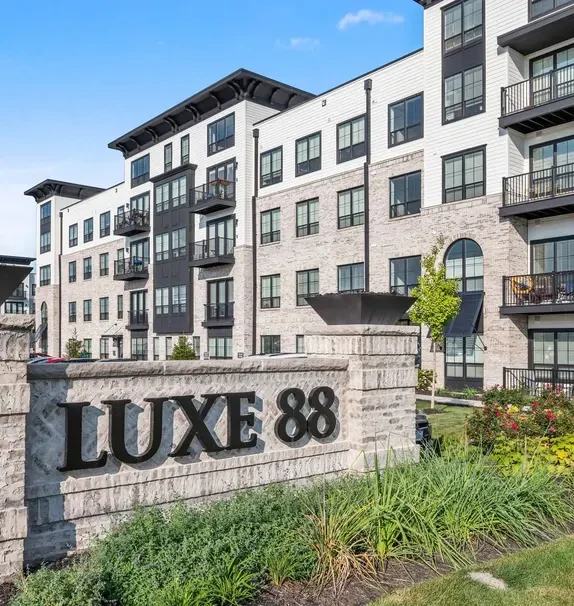 LUXE 88